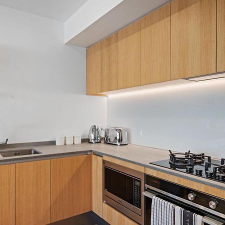 Winona Of Wanaka - Luxury Lakefront Apartment Екстериор снимка